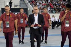 半岛体育官方入口-韩国足球队连续获胜，斩获连战佳绩