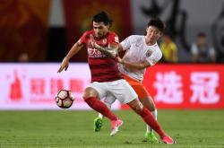 半岛体育培训-关于广州富力客场战胜江苏苏宁，终结两连败的信息