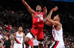 半岛体育竞技-火箭后卫连续三场得分超过分的简单介绍