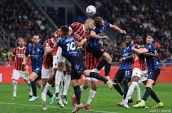 半岛体育活动-包含罗马主场胜国际米兰，联赛战绩维持不败的词条