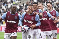 半岛体育在线-纽卡斯尔联客场战胜西汉姆，重回胜利赛道的简单介绍