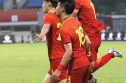 半岛体育登录入口-关于热血激昂的足球比赛给球迷带来无限激情的信息