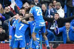 半岛体育链接-关于瓦伦西亚客场击败赫塔菲，保持不败战绩的信息