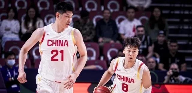 队员表现亮眼，实力得到认可，赛场氛围激动人心的简单介绍