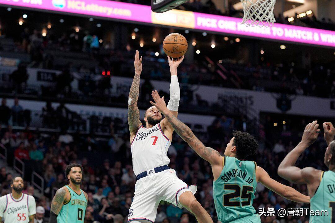 关于快船艰难击退猛龙，乔治高效表现傲视全场的信息