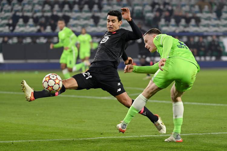 包含大热门法甲比赛遭遇逆袭，竞争愈发白热化！的词条