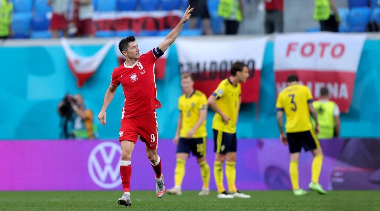 卡塔尔队主场告捷，强势晋级总决赛