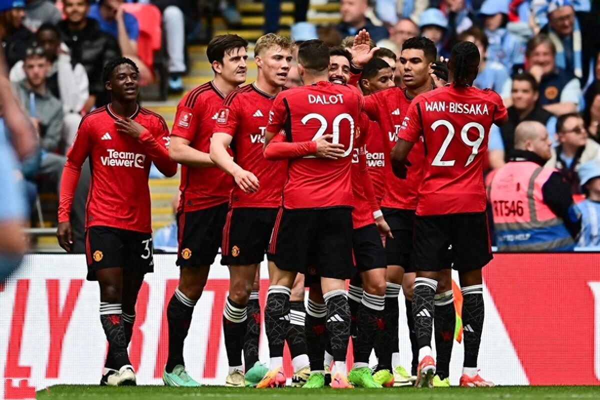 曼联胜出，队伍整体表现出色