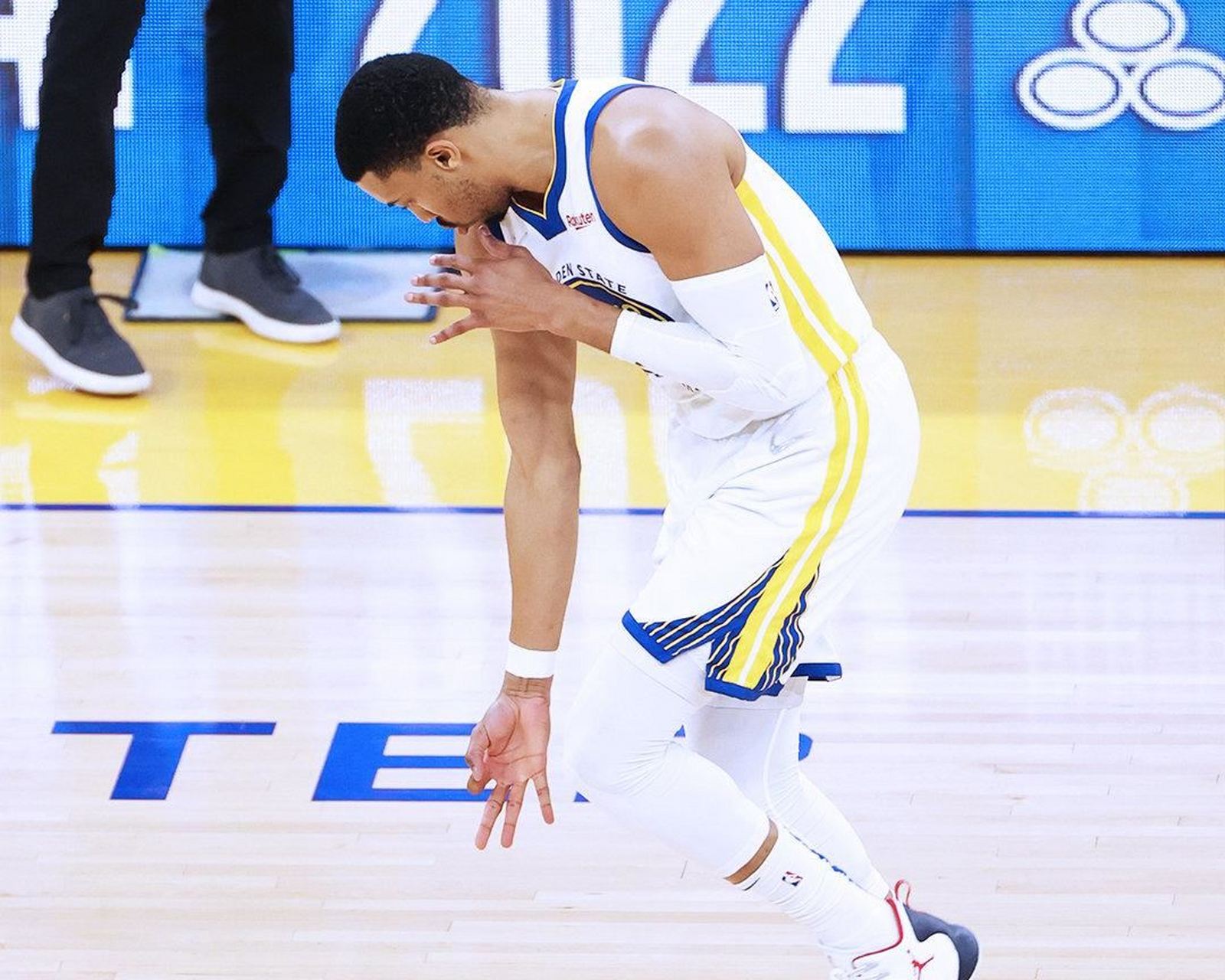 黑山队遭遇波折，小组出线希望动摇