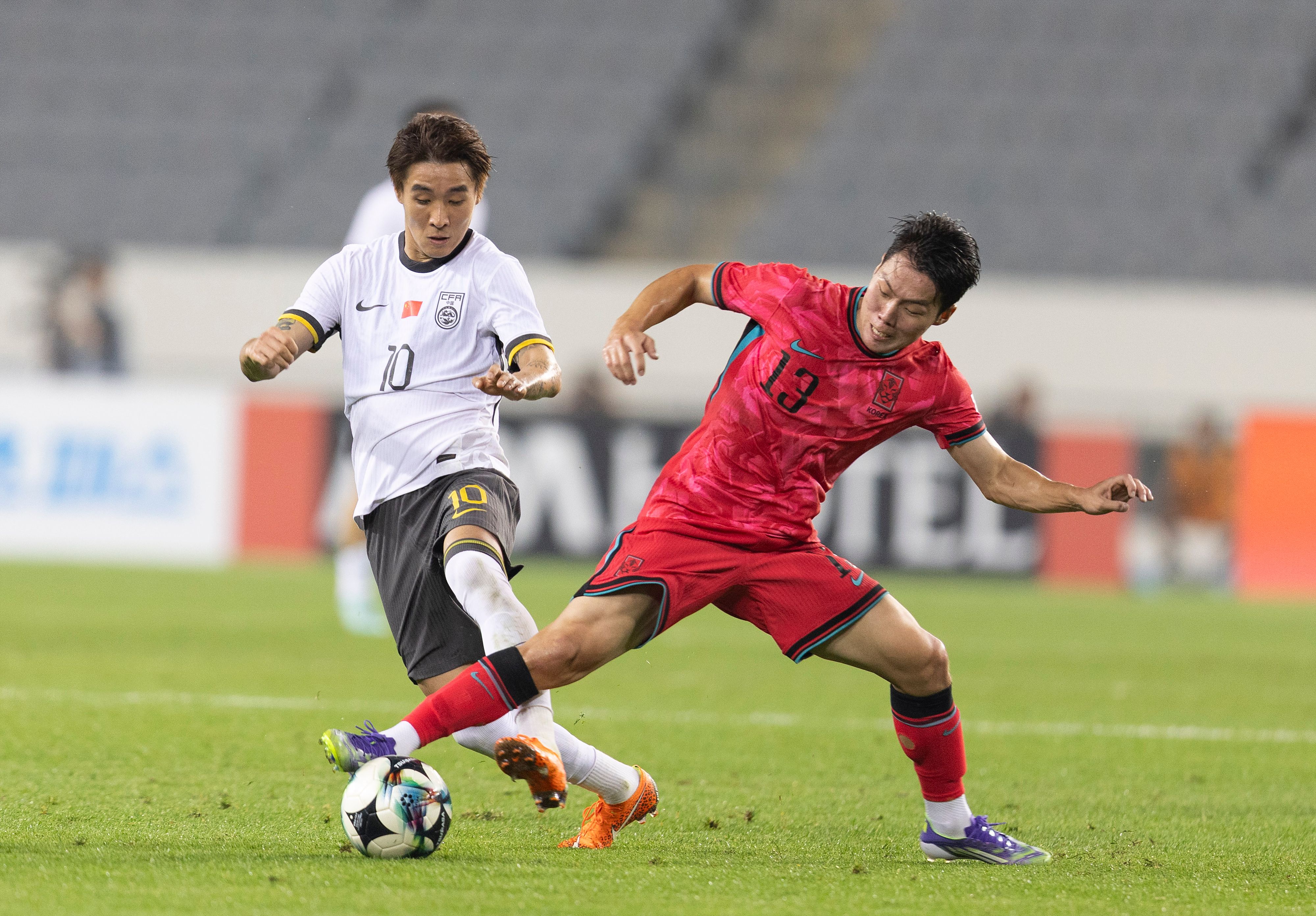 包含东亚强队集结,备战顶级亚洲足球赛事的词条 包含东亚强队集结,备战顶级亚洲足球赛事的词条