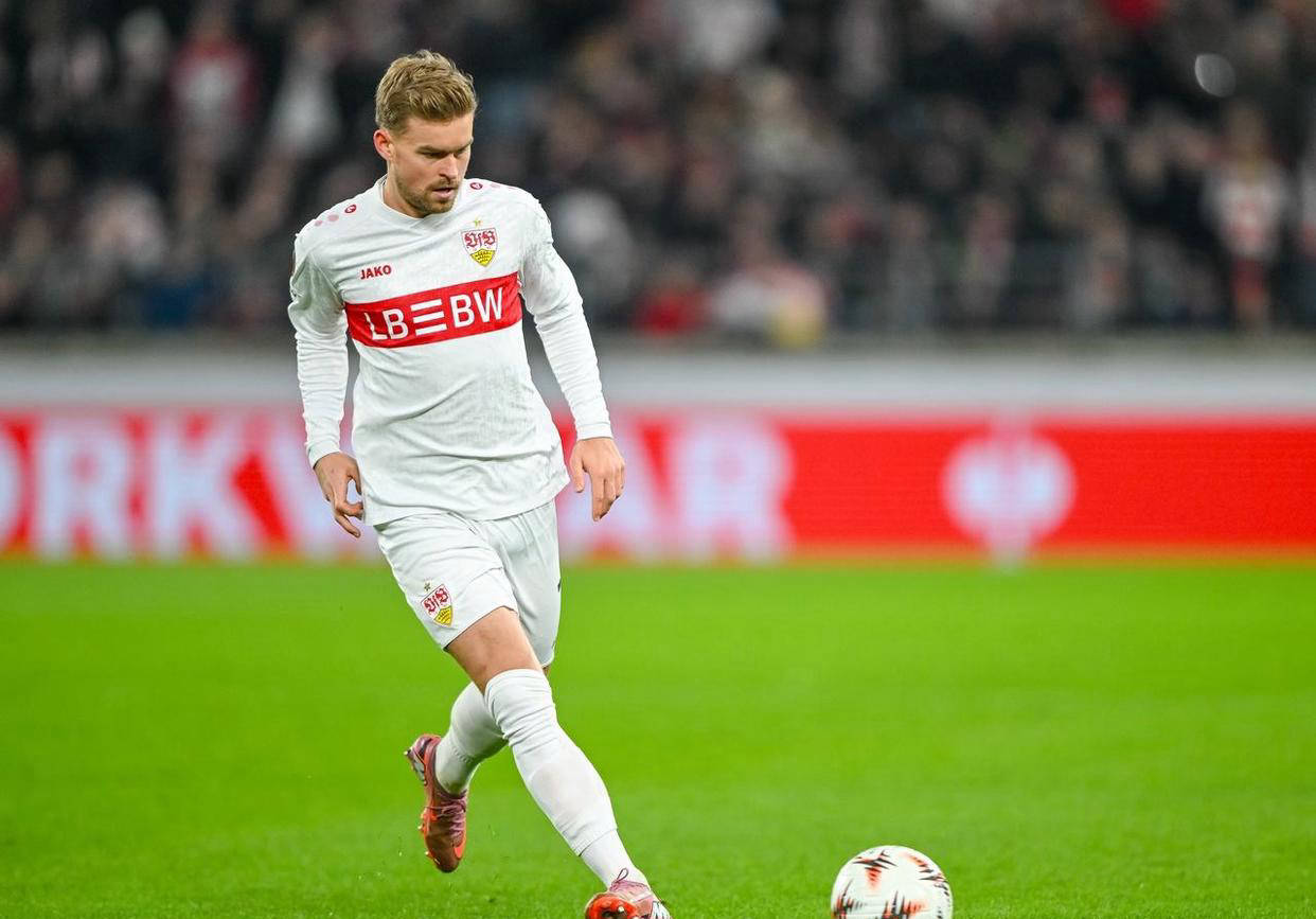 斯图加特大胜对手，豪取关键三分的简单介绍