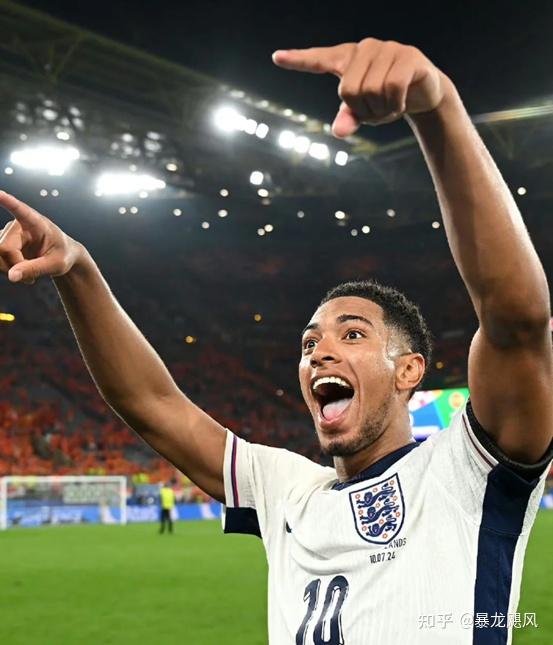 英格兰惊险获胜，提前锁定欧洲杯资格的简单介绍
